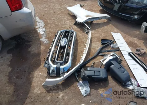 2022 Ford F-150 Xlt z USA, uszkodzony, nr VIN 1FTFW1E59NKD58289